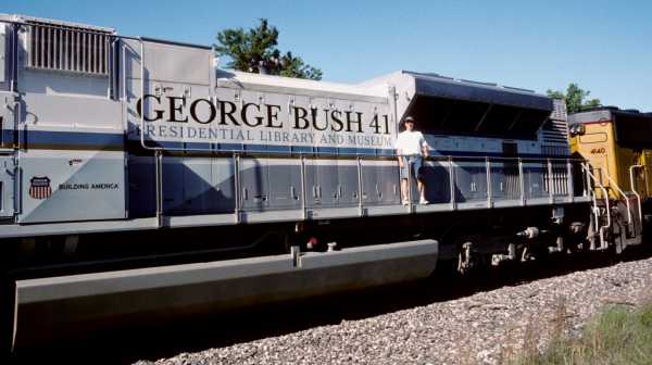 Scott Kurzawski on his 41st birthday gets to ride UP's engine number 4141