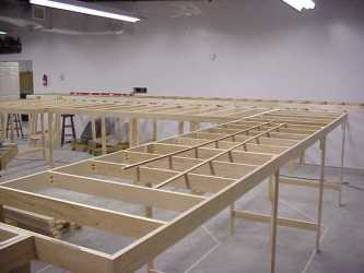 Benchwork for one of the peninsulas_s128.jpg